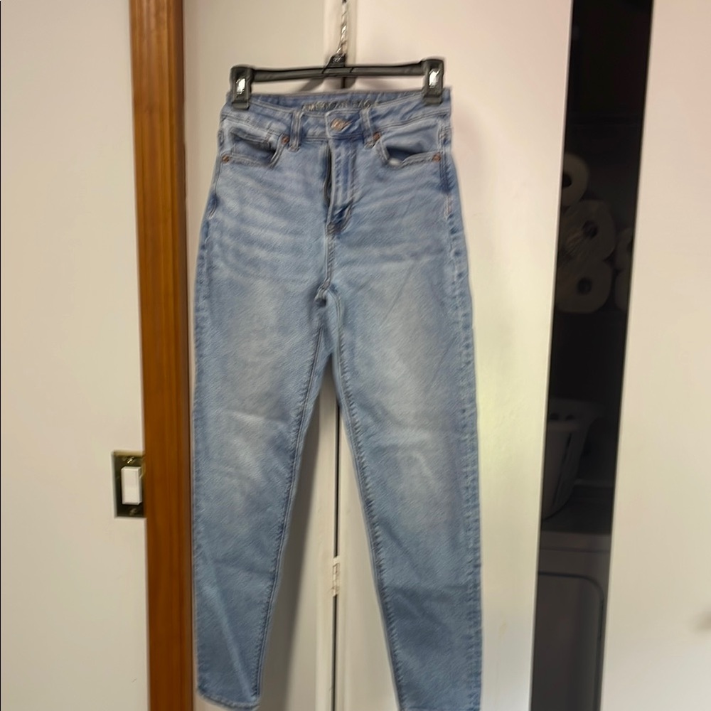 American Eagle Outfitters High Rise Blue Jeans